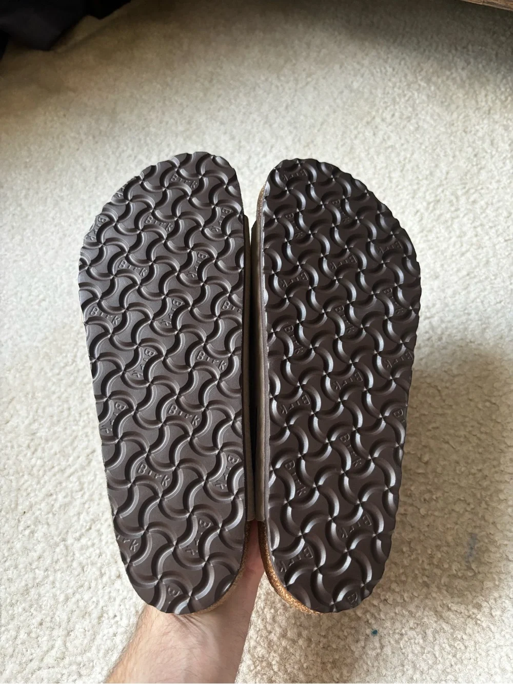 Birkenstock Arizona Vegan Slide Sandals Light Tan Men's Size 10 / EU 43 New